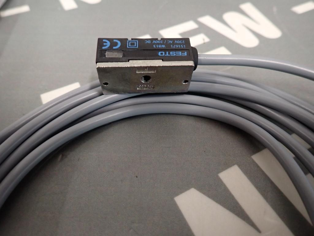 FESTO SMEO-1-LED-230-B