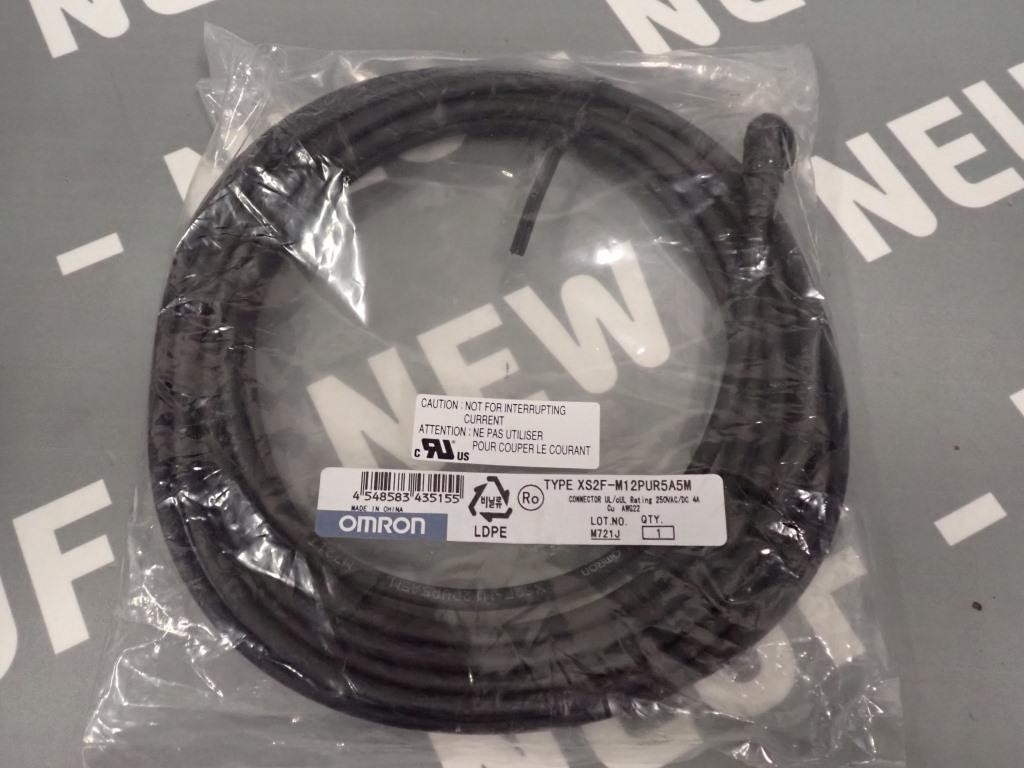 OMRON XS2F-M12PUR5A5M