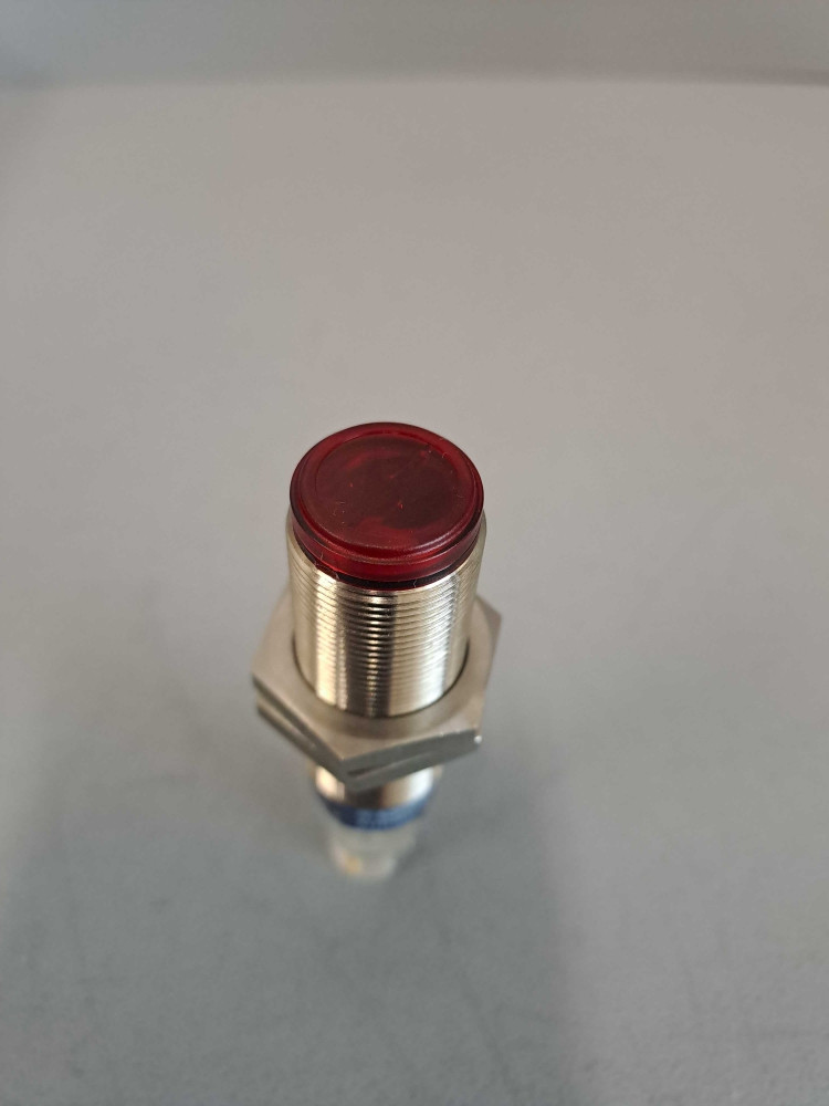 TÉLÉMÉCANIQUE  XUB0BPSNM12