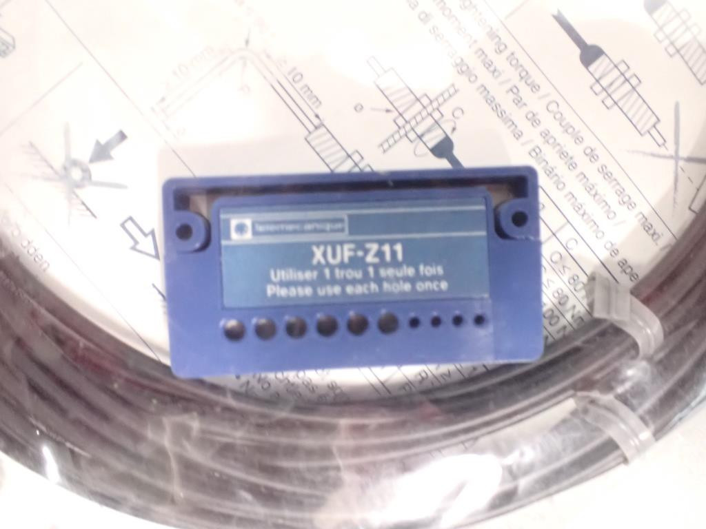 TÉLÉMÉCANIQUE  XUF-Z11