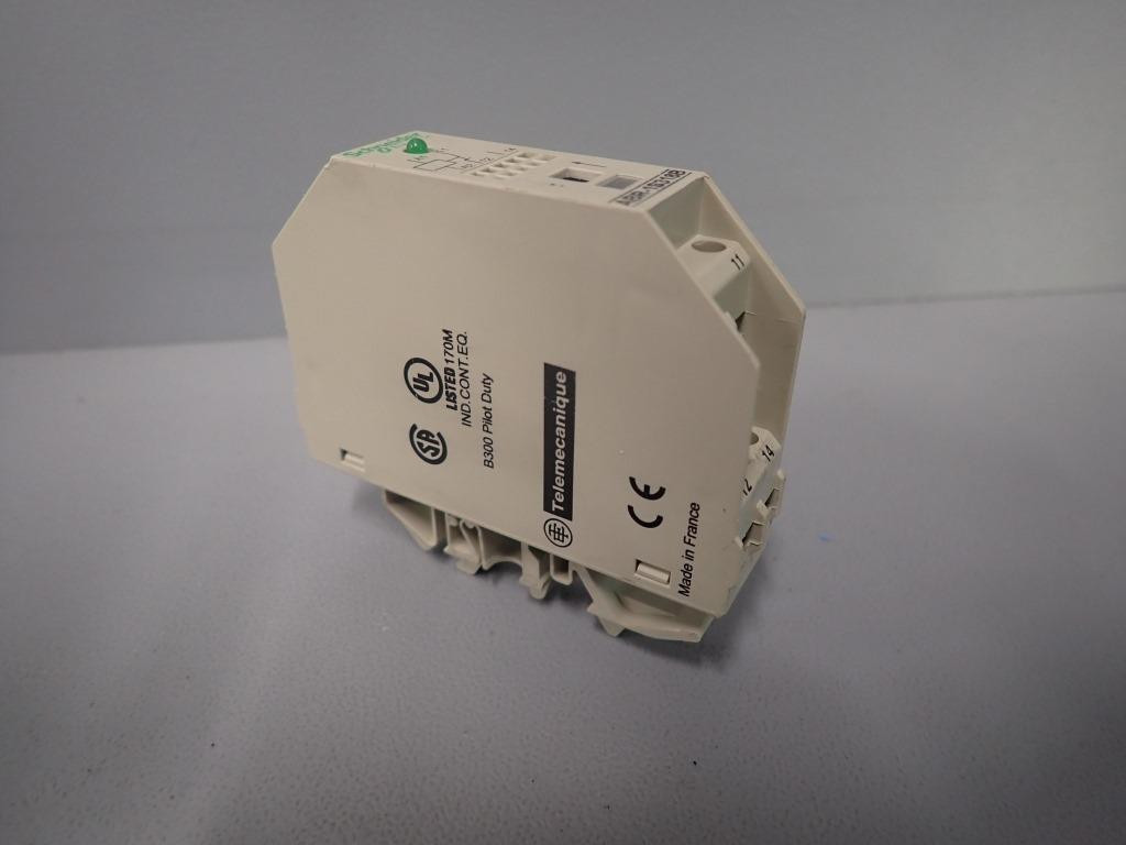 TÉLÉMÉCANIQUE  ABR1S318B