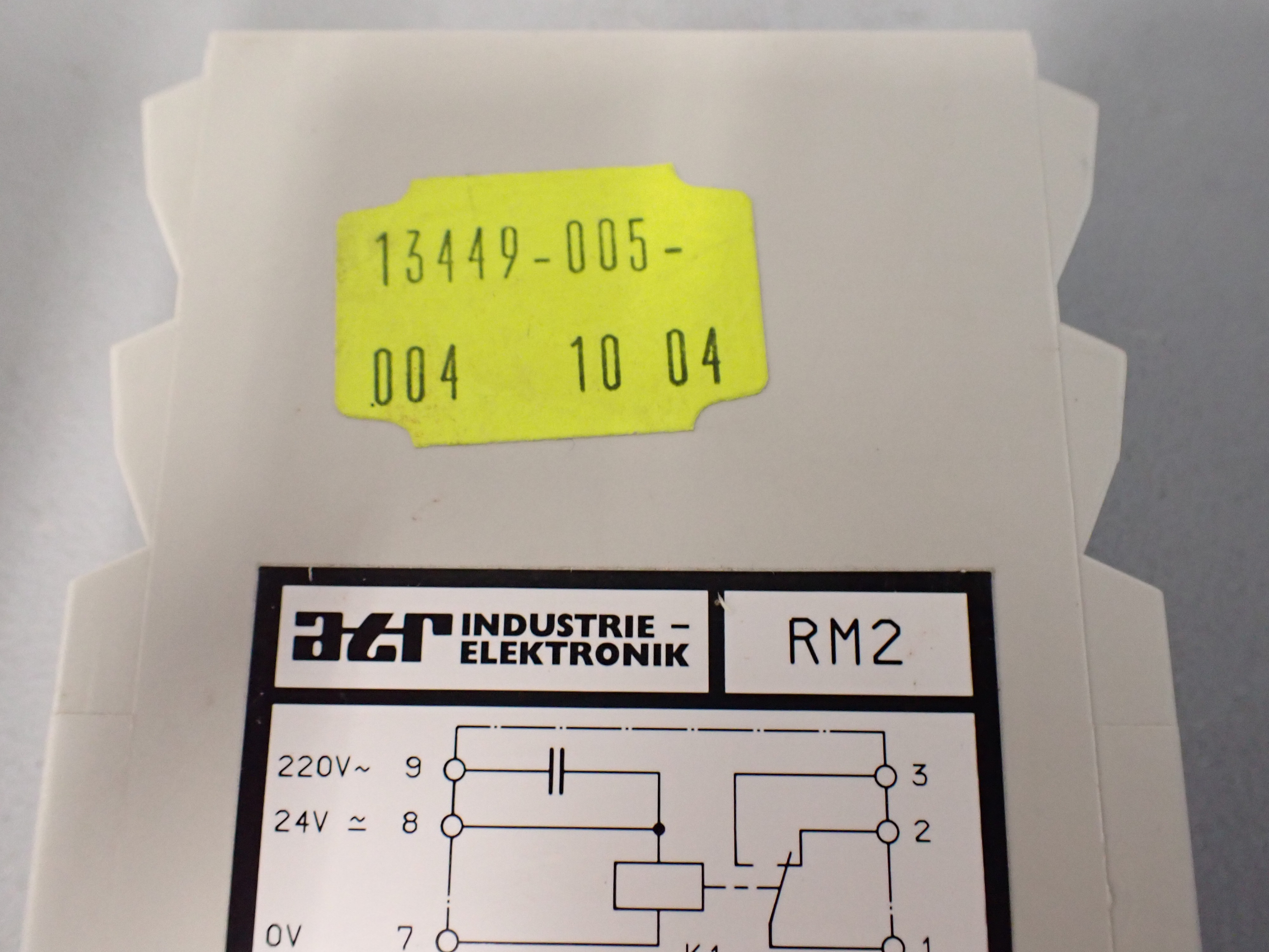 INDUSTRIE ELEKTRONIK RM2