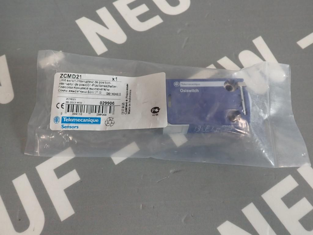 TÉLÉMÉCANIQUE  ZCMD21