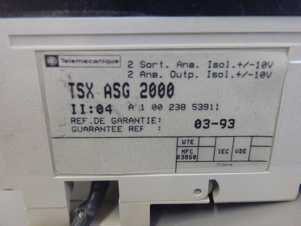 TÉLÉMÉCANIQUE  TSXAGS2000