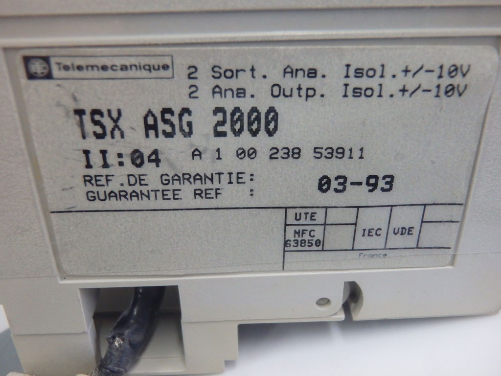 TÉLÉMÉCANIQUE  TSXAGS2000