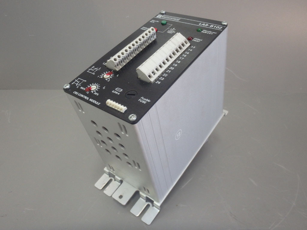 TÉLÉMÉCANIQUE  LA9B102