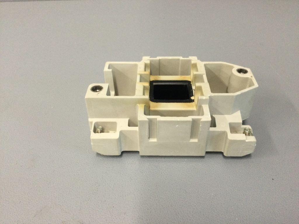 TÉLÉMÉCANIQUE  LX6D40220