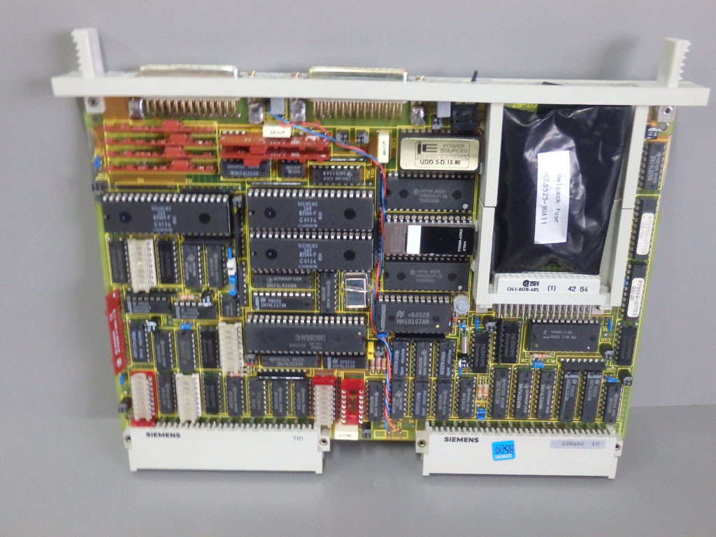 SIEMENS 6ES5525-3UA11