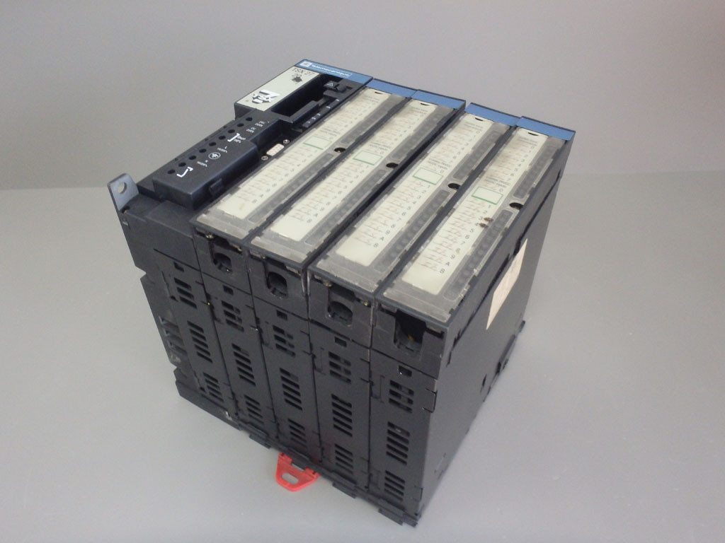 TÉLÉMÉCANIQUE  TSX272810