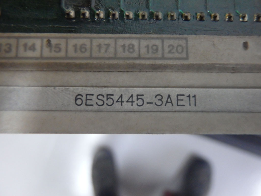 SIEMENS 6ES5445-3AE11