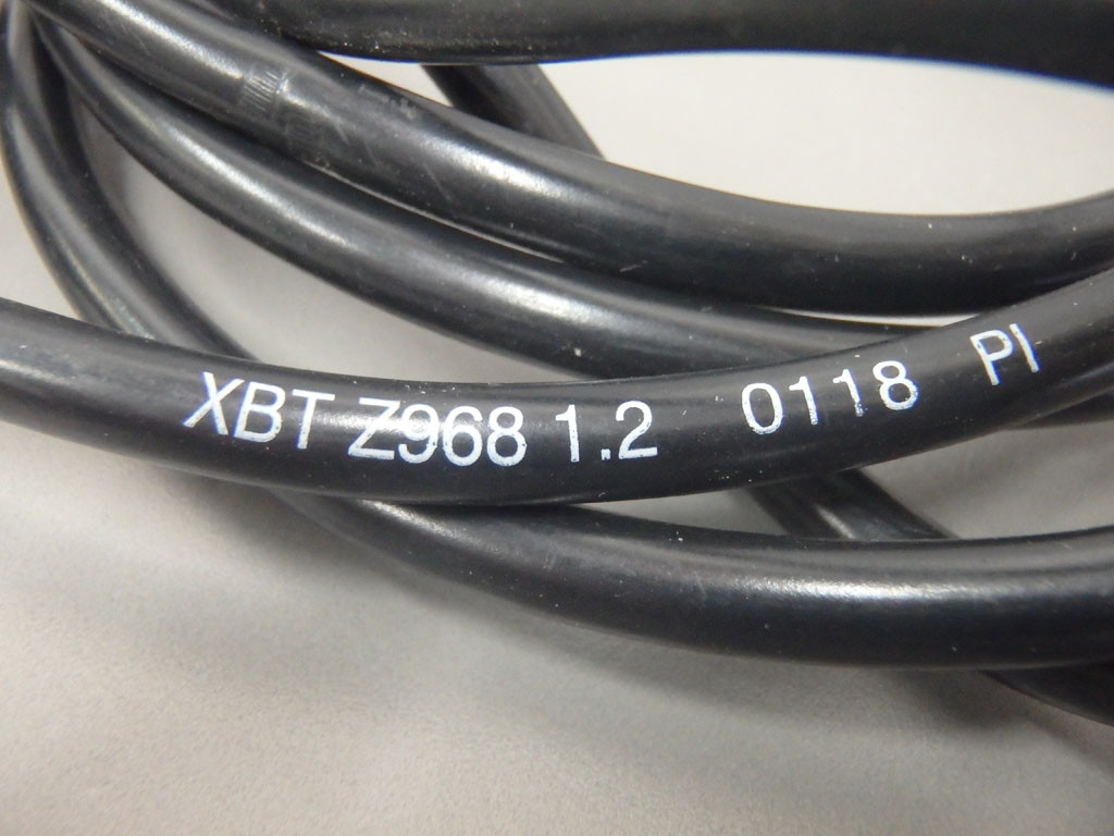 TÉLÉMÉCANIQUE  XBT-Z9681.2