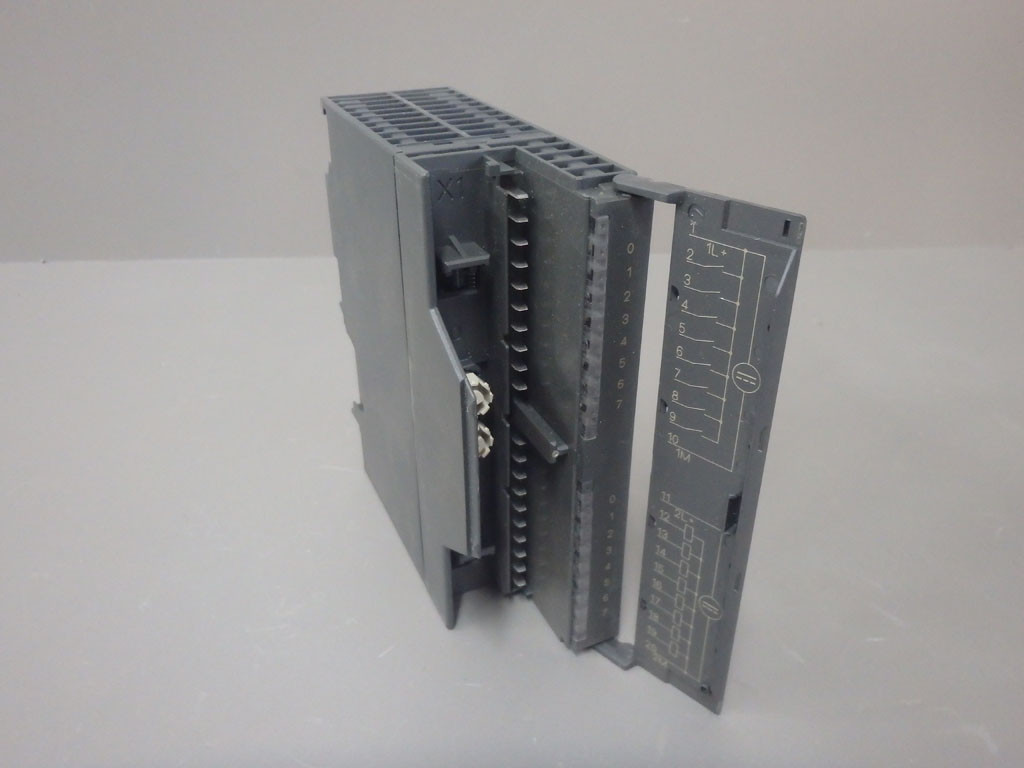 SIEMENS 6ES7323-1BH00-0AA0