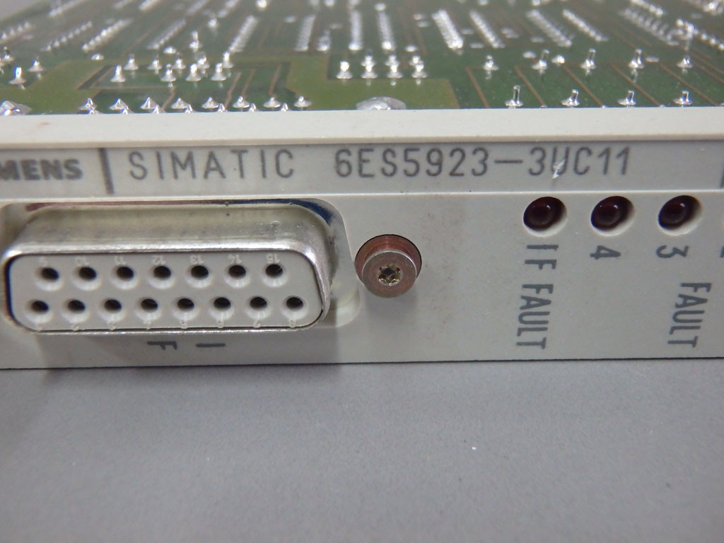 SIEMENS 6ES5923-3UC11