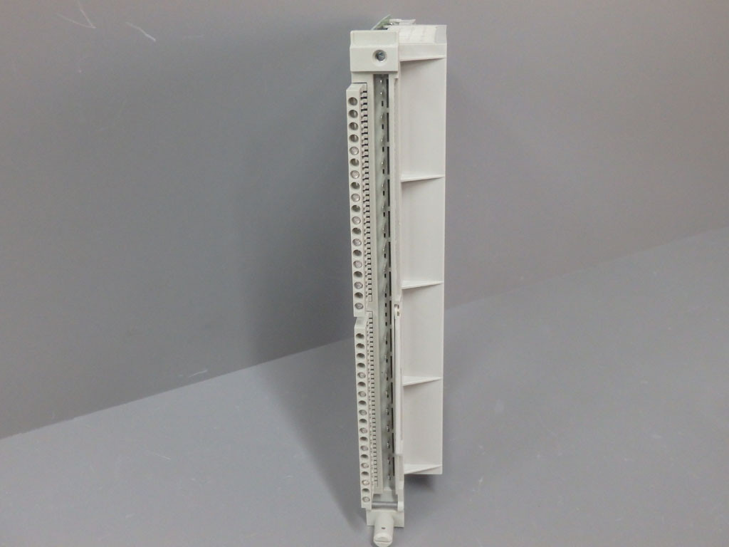 SIEMENS 6ES5435-4UA12