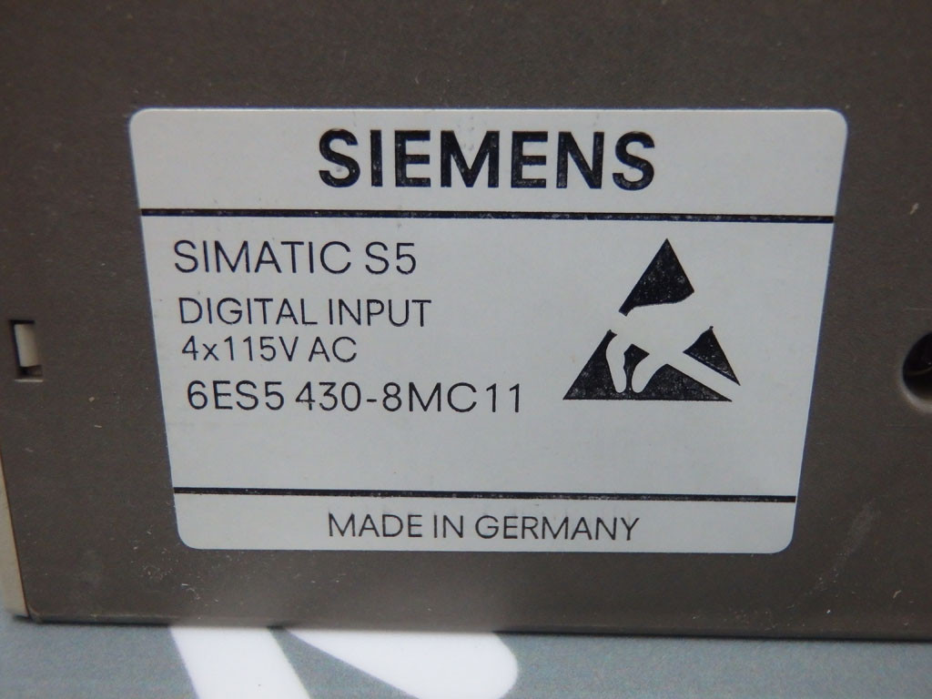 SIEMENS 6ES5430-8MC11