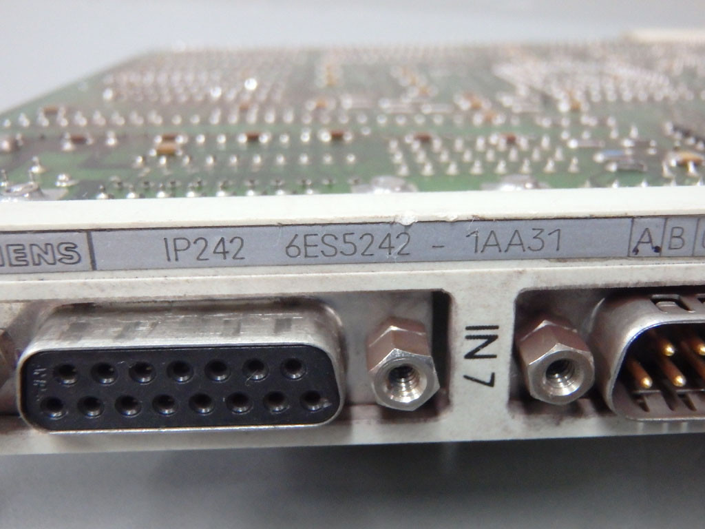 SIEMENS 6ES5242-1AA31