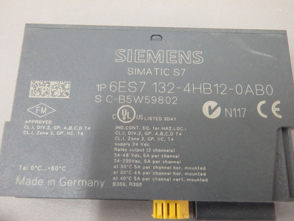 SIEMENS 6ES7132-4HB12-0AB0