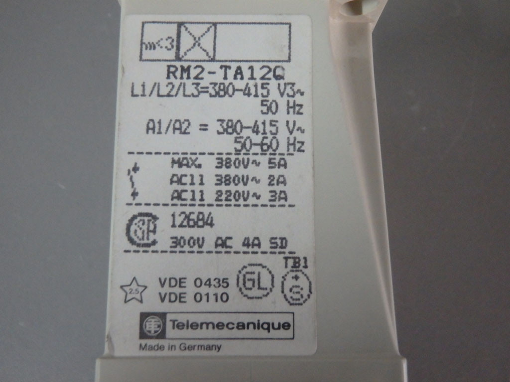 TÉLÉMÉCANIQUE  RM2TA12Q