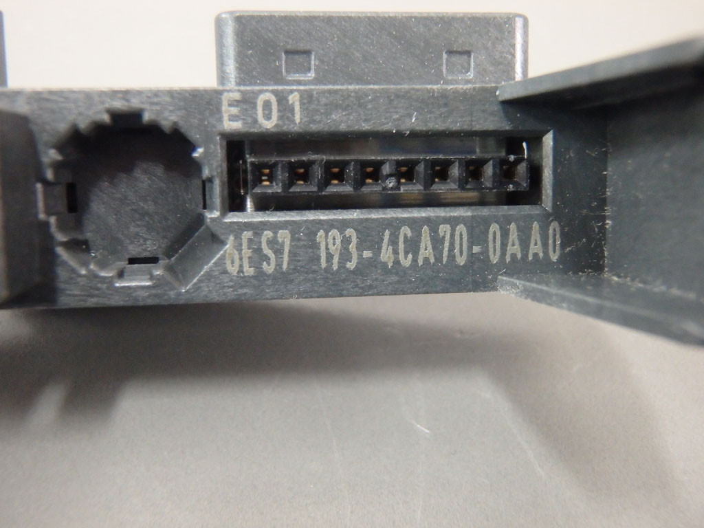 SIEMENS 6ES7193-4CA70-0AA0