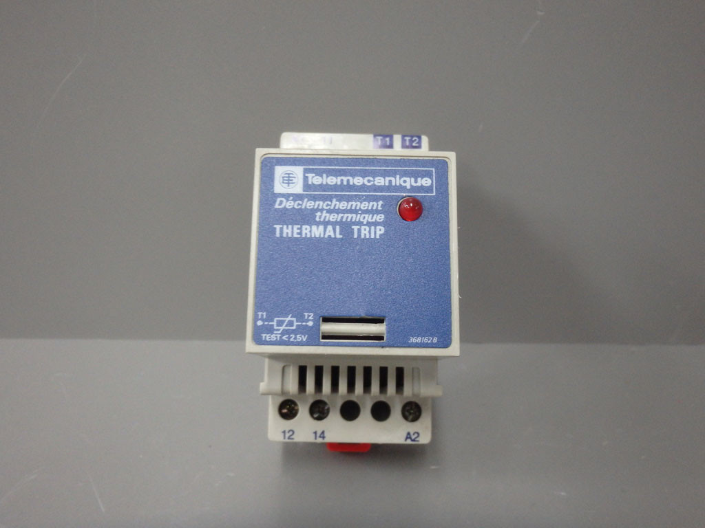 TÉLÉMÉCANIQUE  LT2-SA00E