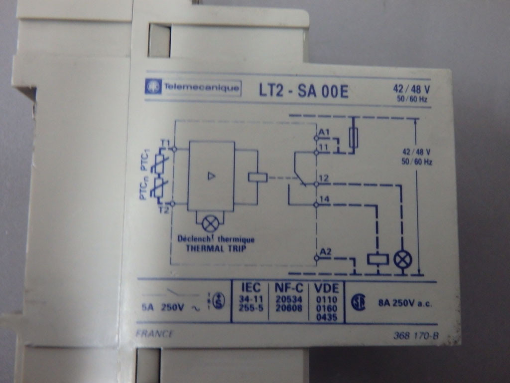 TÉLÉMÉCANIQUE  LT2-SA00E