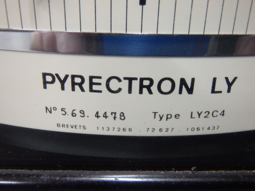 PYRECTRON LY2C4