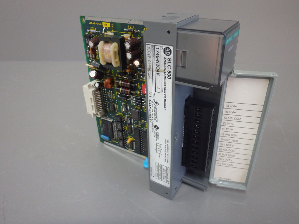ALLEN-BRADLEY 1746-NIO4V