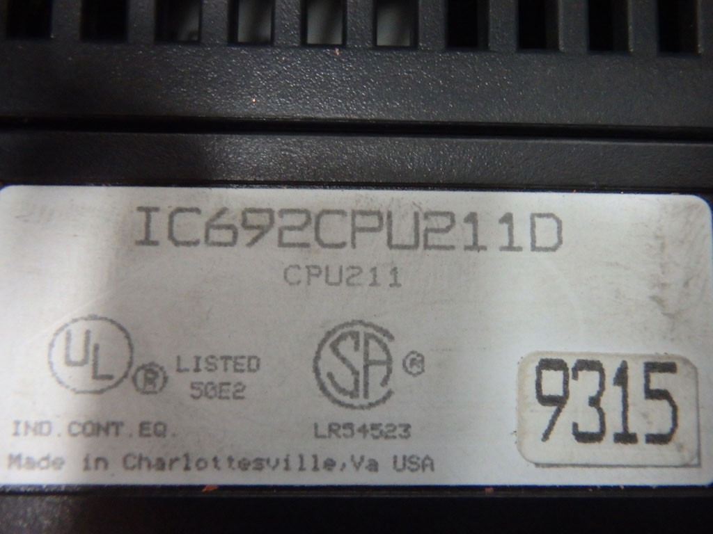 GE FANUC IC692CPU211D