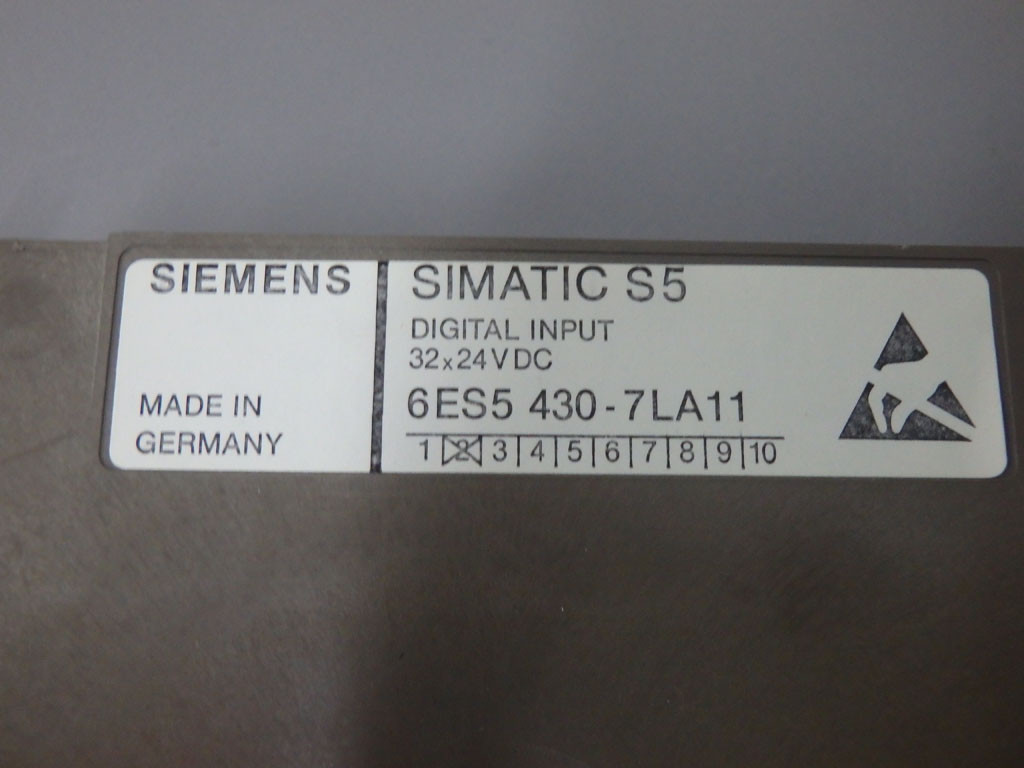 SIEMENS 6ES5430-7LA11