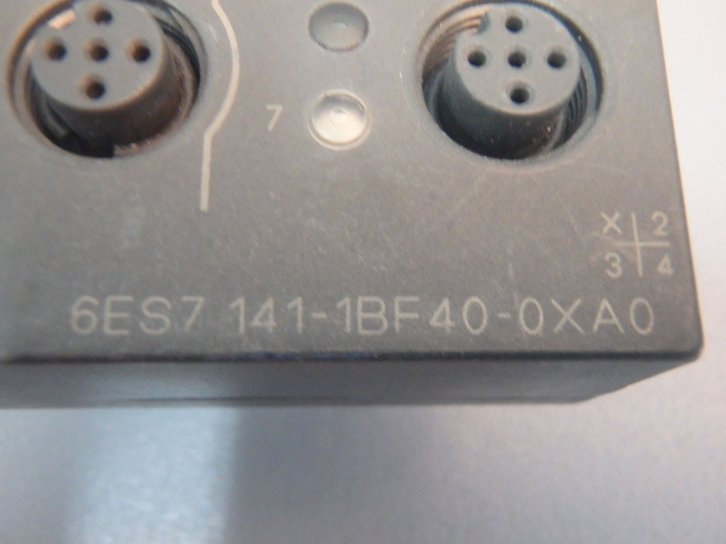 SIEMENS 6ES7141-1BF40-0XA0