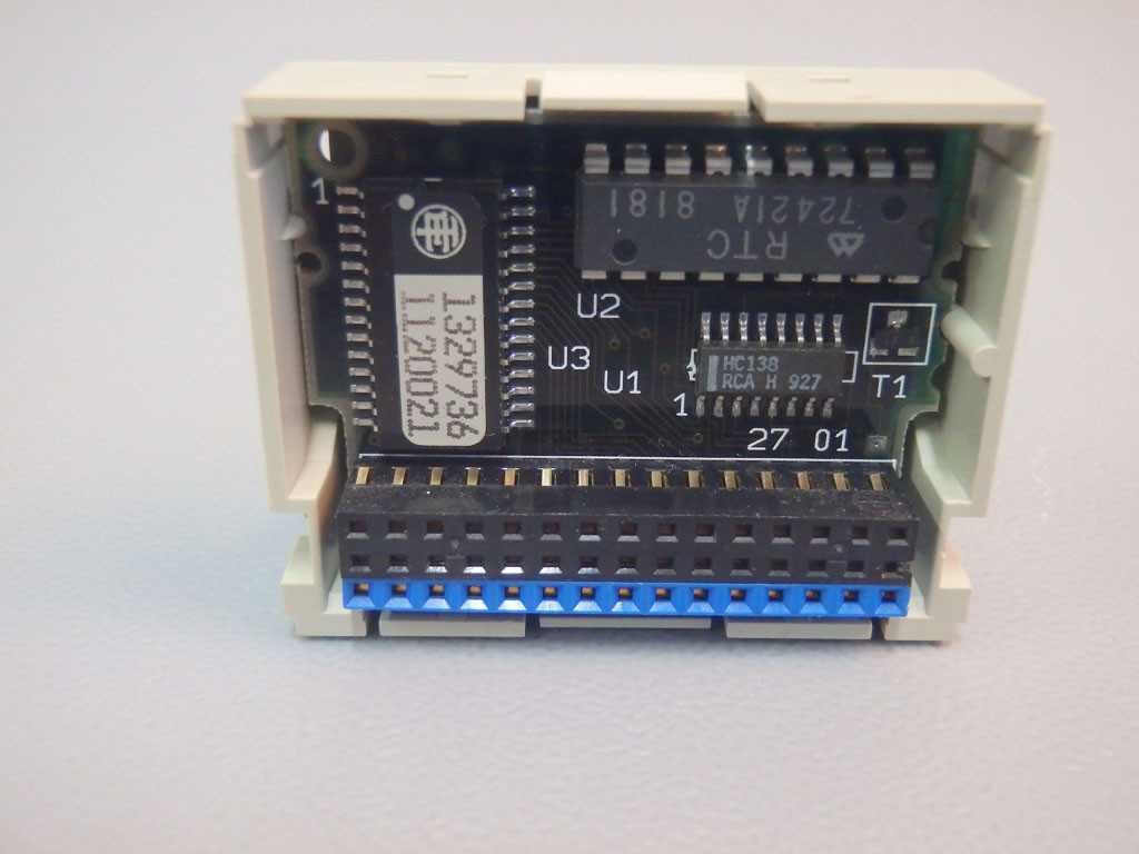 TÉLÉMÉCANIQUE  TSXP1720FD