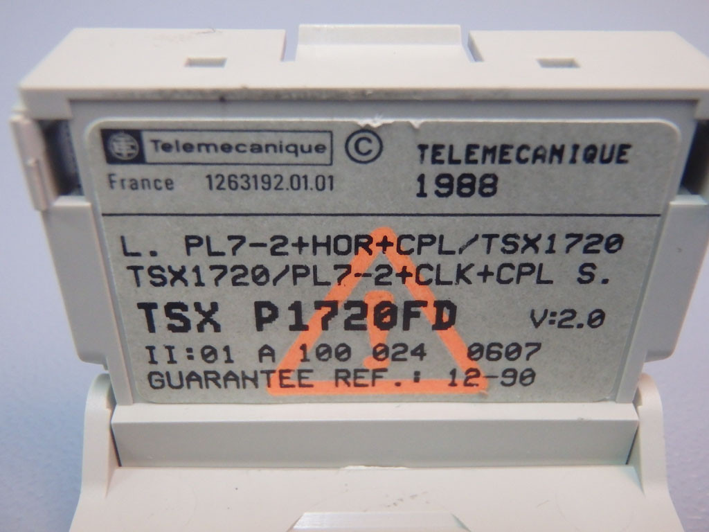 TÉLÉMÉCANIQUE  TSXP1720FD