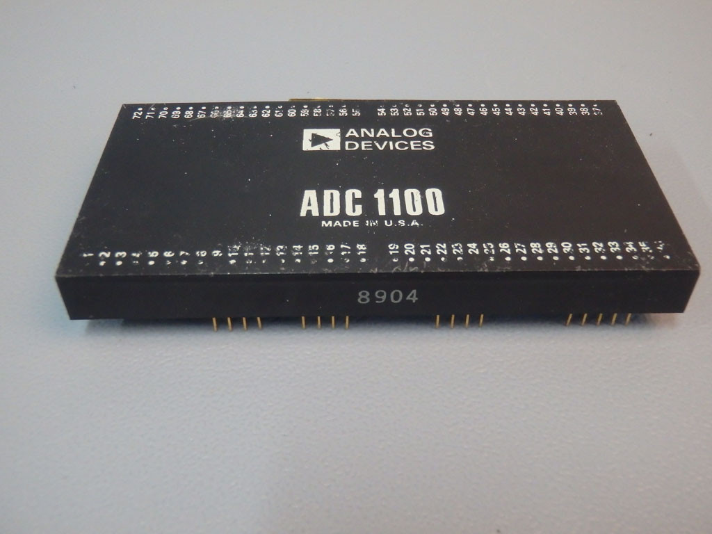 ADC ADC1100