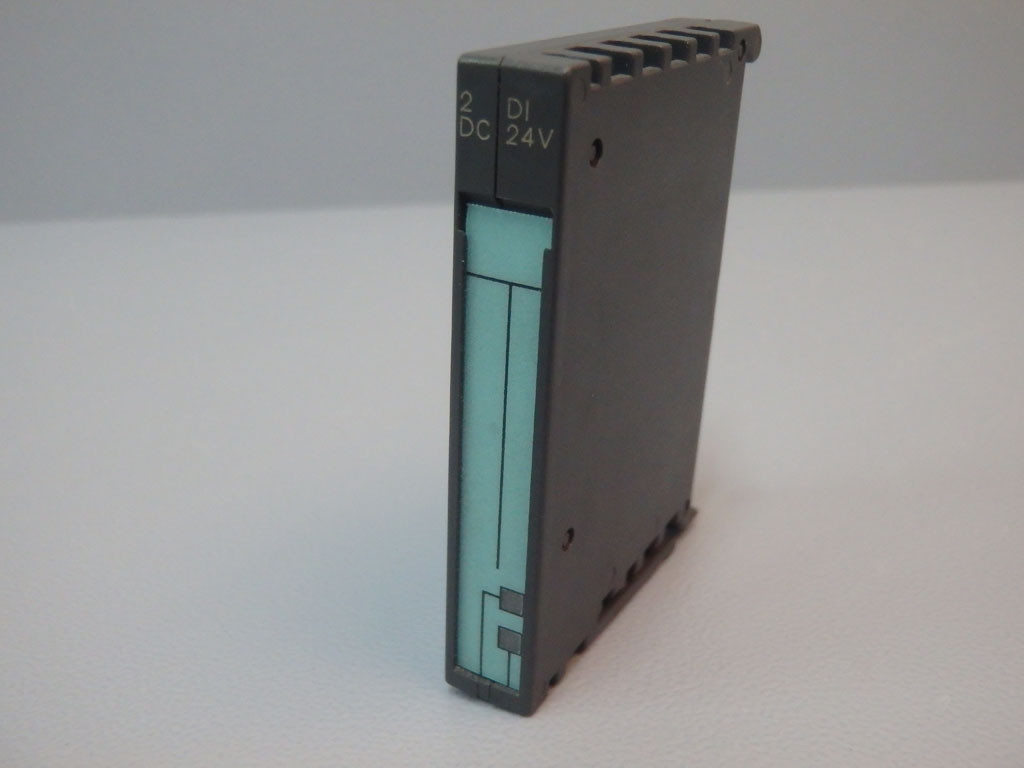 SIEMENS 6ES7121-1BB00-0AA0