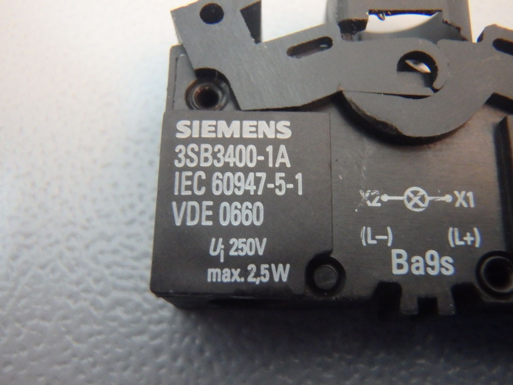 SIEMENS 3SB3400-1A