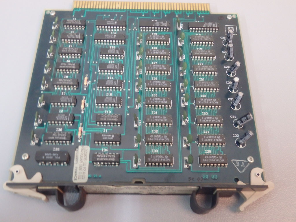 TÉLÉMÉCANIQUE  TSXTM66416