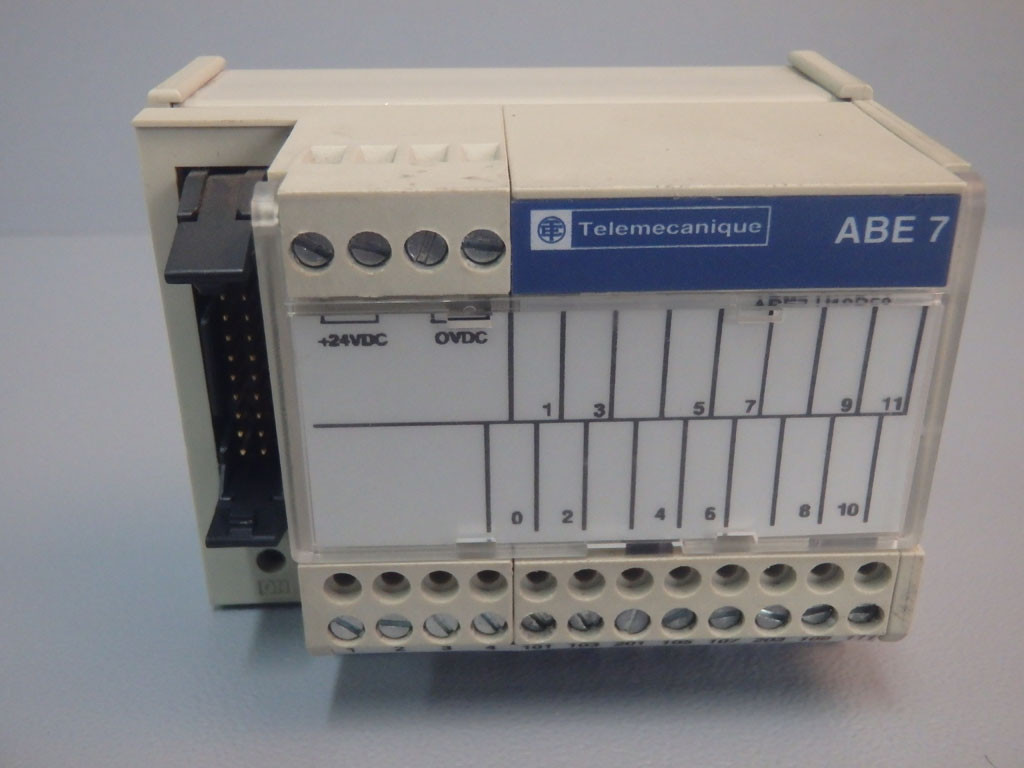 TÉLÉMÉCANIQUE  ABE7-H12R50