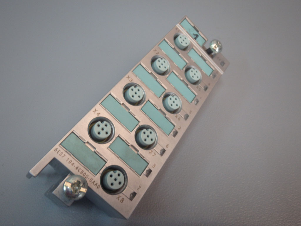 SIEMENS 6ES7194-4CB00-0AA0