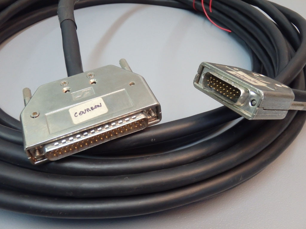 TÉLÉMÉCANIQUE  TSXCMM100