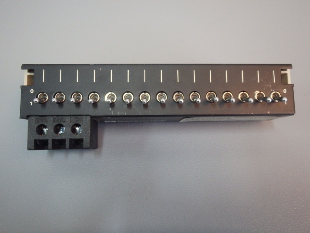 TÉLÉMÉCANIQUE  TSX17ACC3