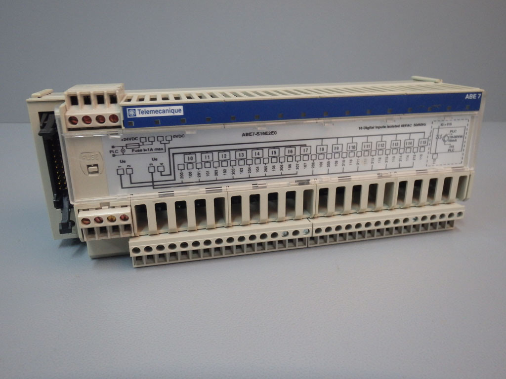 TÉLÉMÉCANIQUE  ABE7-S16E2E0