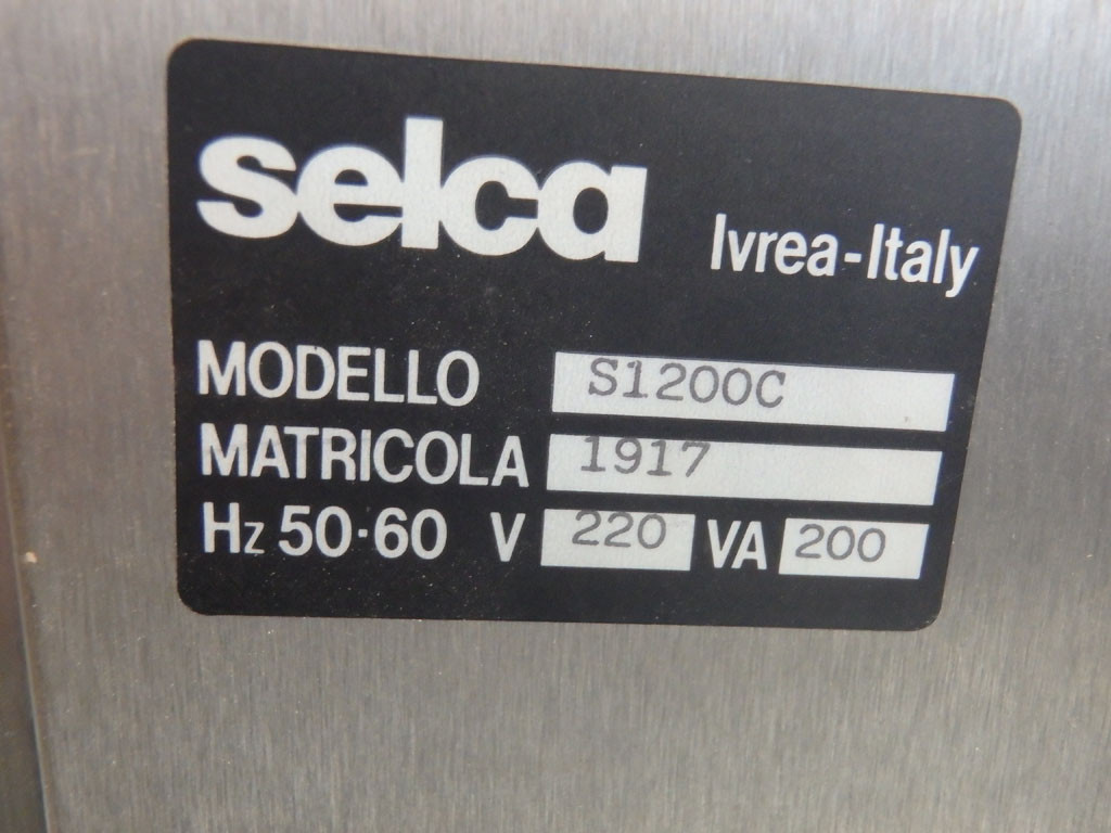 SELCA  S1200C