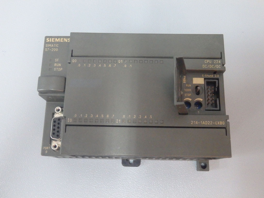 SIEMENS 6ES7214-1AD22-0XB0
