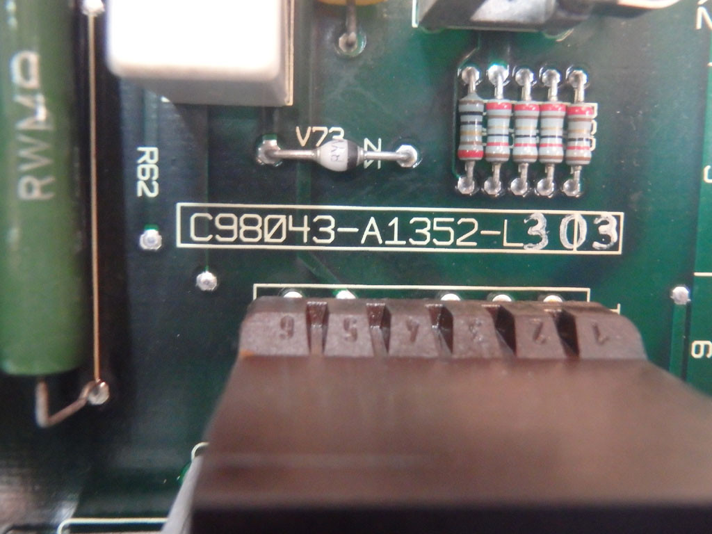 SIEMENS C98043-A1352