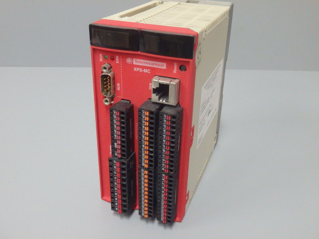 TÉLÉMÉCANIQUE  XPS-MC32ZC