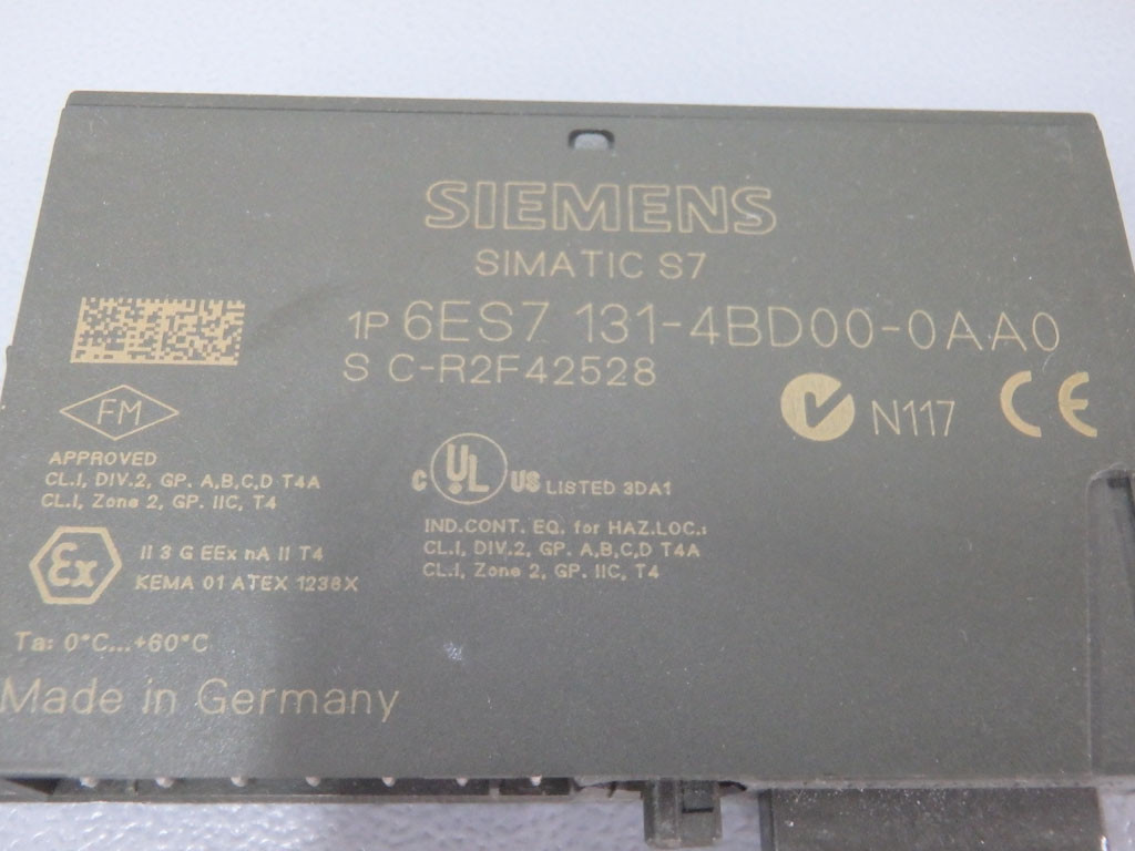 SIEMENS 6ES7131-4BD00-0AA0