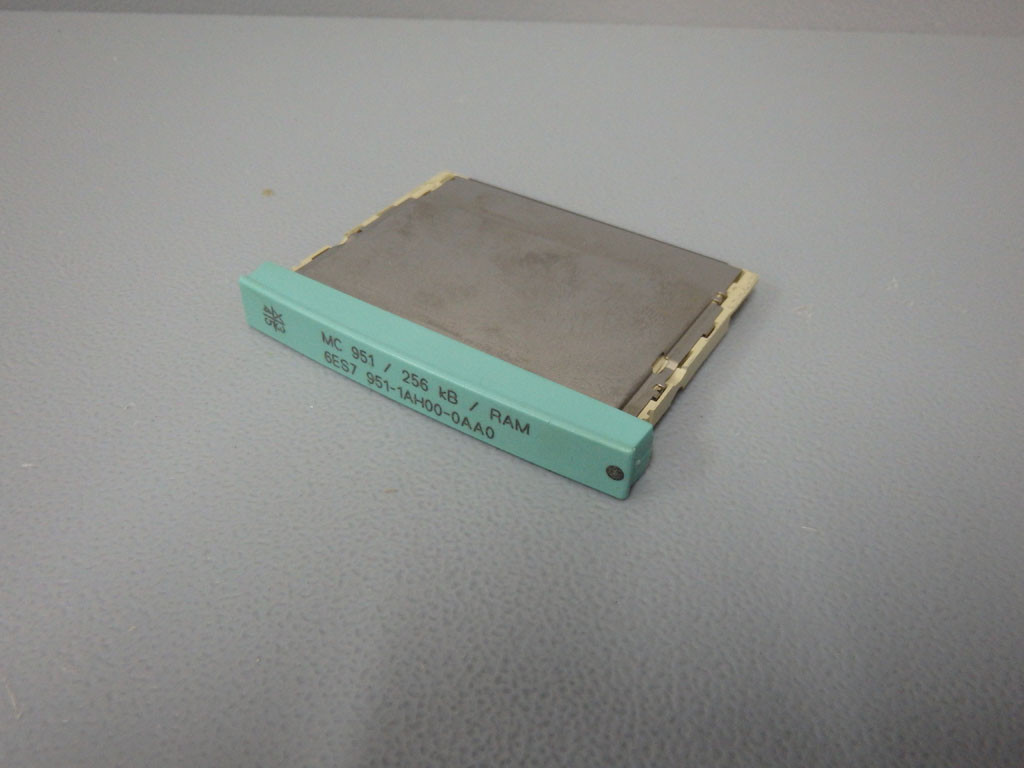 SIEMENS 6ES7951-1AH00-0AA0