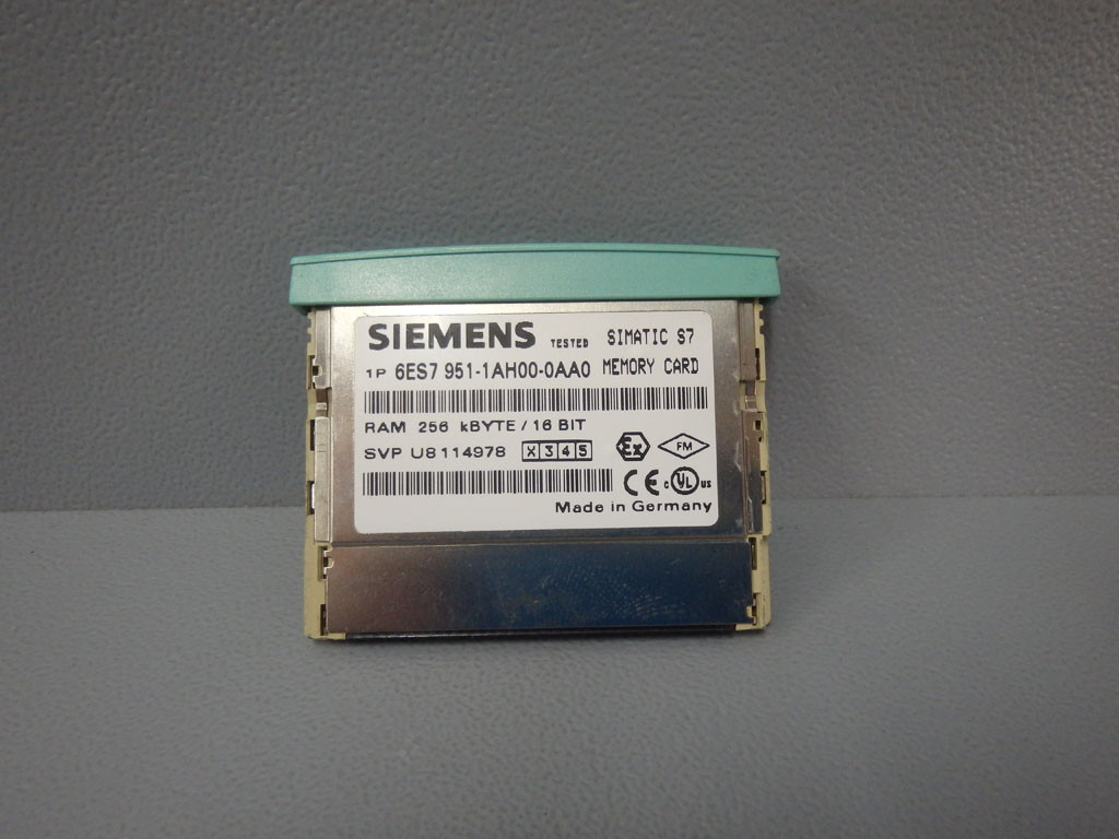 SIEMENS 6ES7951-1AH00-0AA0