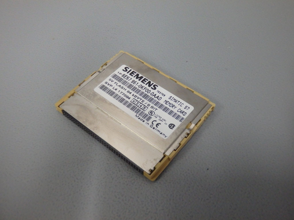 SIEMENS 6ES7951-0KF00-0AA0