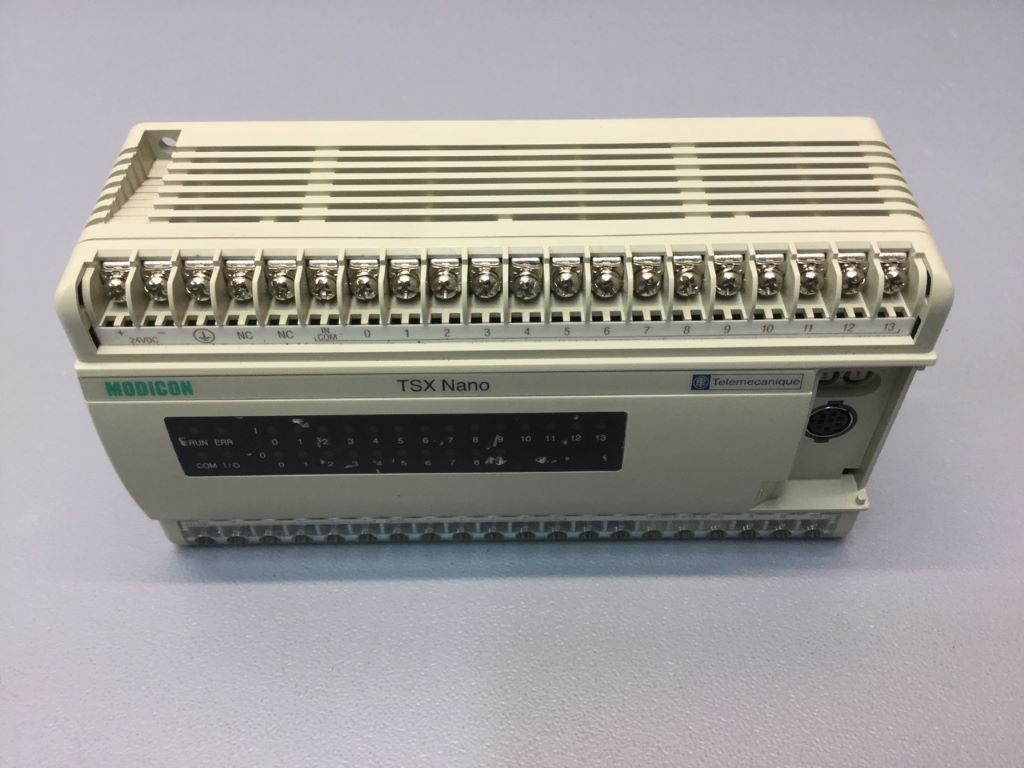 TÉLÉMÉCANIQUE  TSX07312412